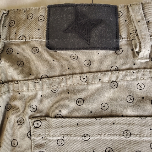 BCBGeneration Womens Smiley Emoji Skinny Stretch Khaki Tan Pants Cotton Size 24 - Picture 3 of 5